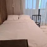 Apartamenty Zurawia 18